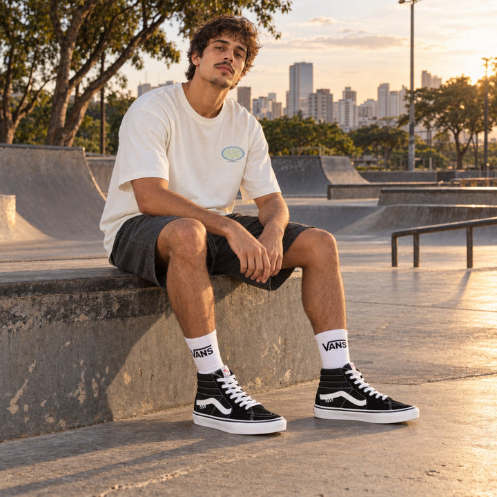 Kit Vans Skate Sk8-Hi + Camiseta Vans + Meia Vans