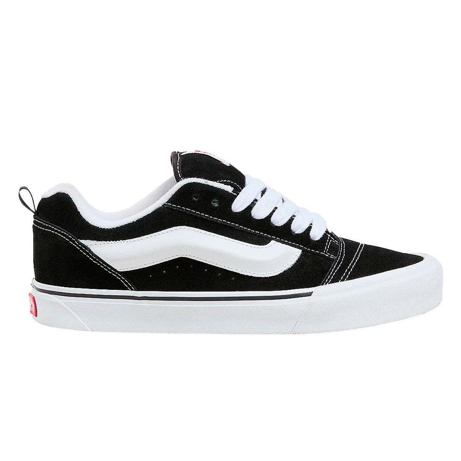 Kit Vans Knu Skool + Camiseta Vans + Chinelo Vans — O tênis Knu Skool