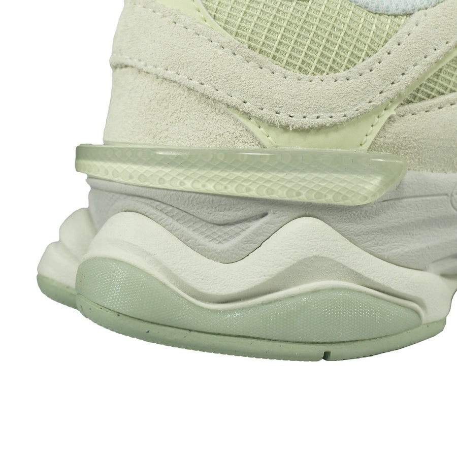Tênis New Balance 9060 Unissex — A entressola tem duas durezas, não uma