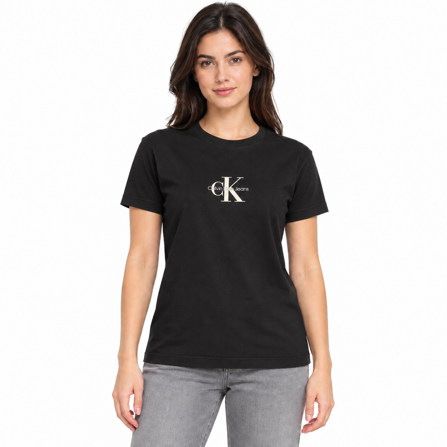 Camiseta Calvin Klein Reissue Feminino — Um preto que vai com tudo