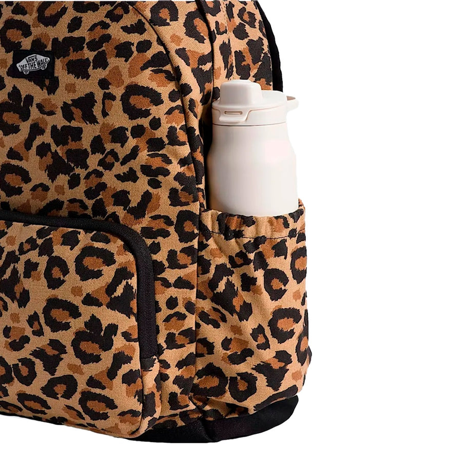 Mochila Vans New Skool Unissex — A garrafa viaja por fora
