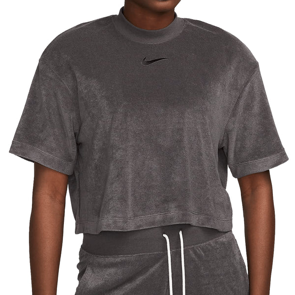 Camiseta Nike Cropped Sportswear Feminino