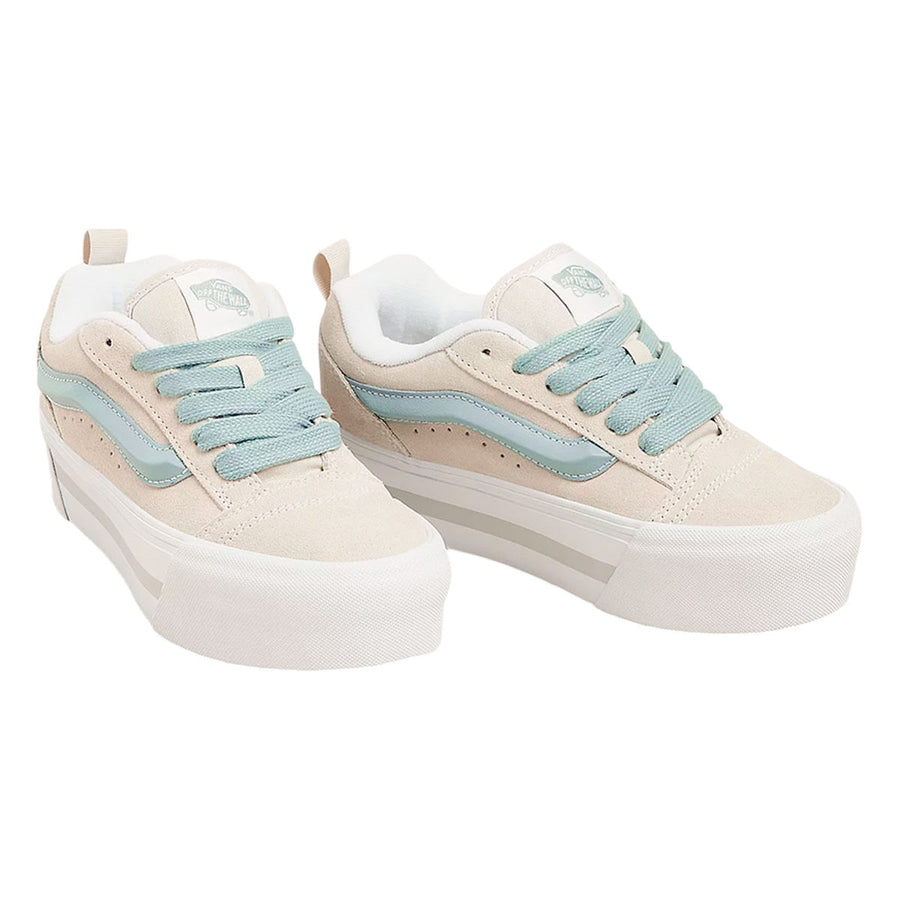 Tênis Vans Knu Stack Feminino — Língua e colarinho volumosos