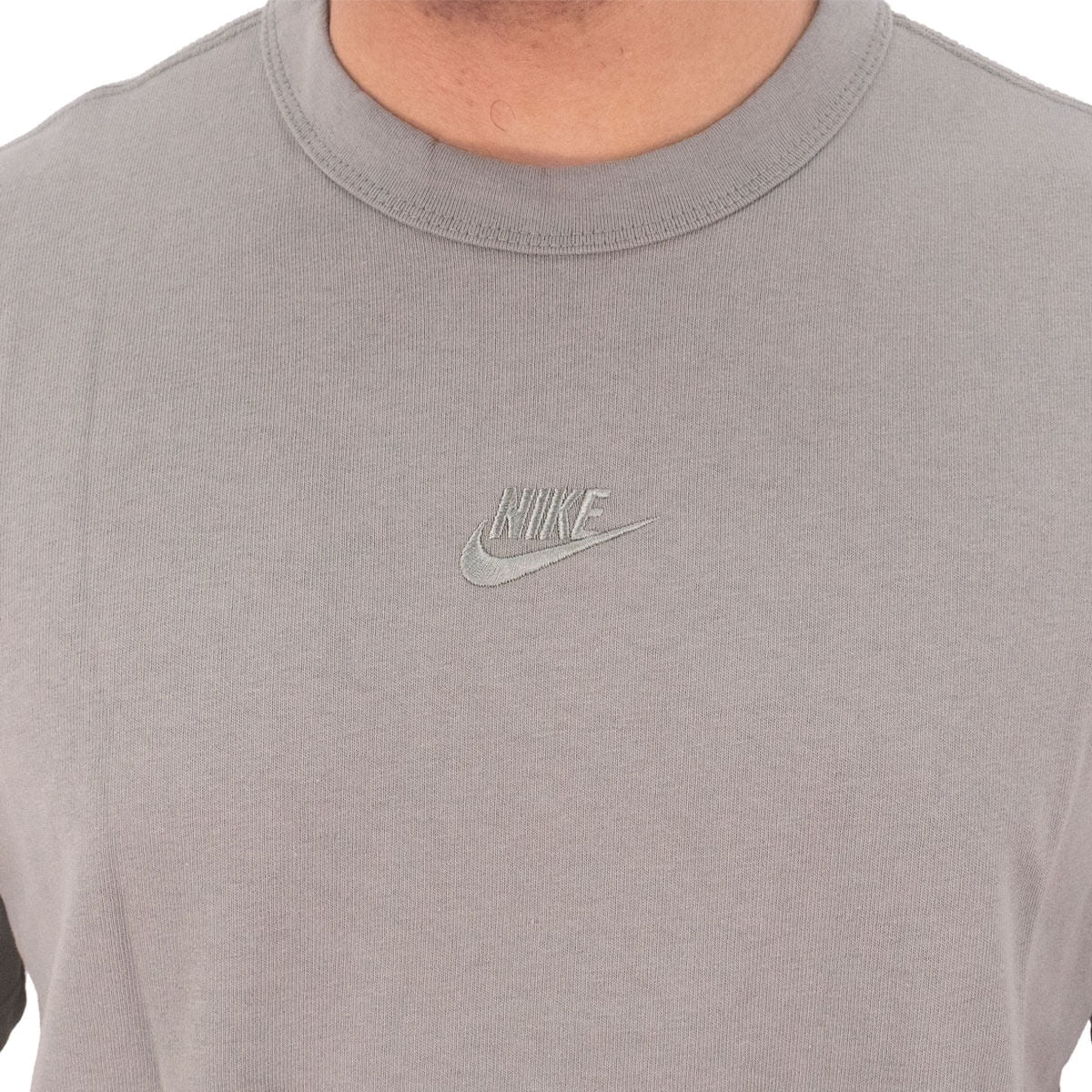 Camiseta Nike Sportwear Premium Masculino