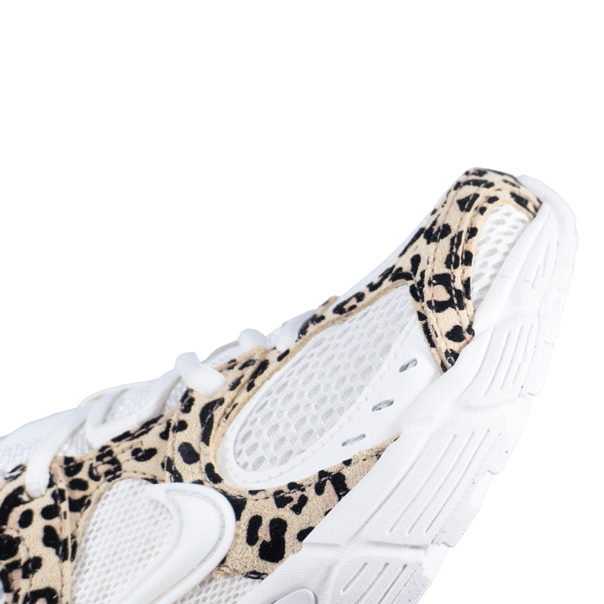 Tênis Nike V5 Rnr Suede Feminino