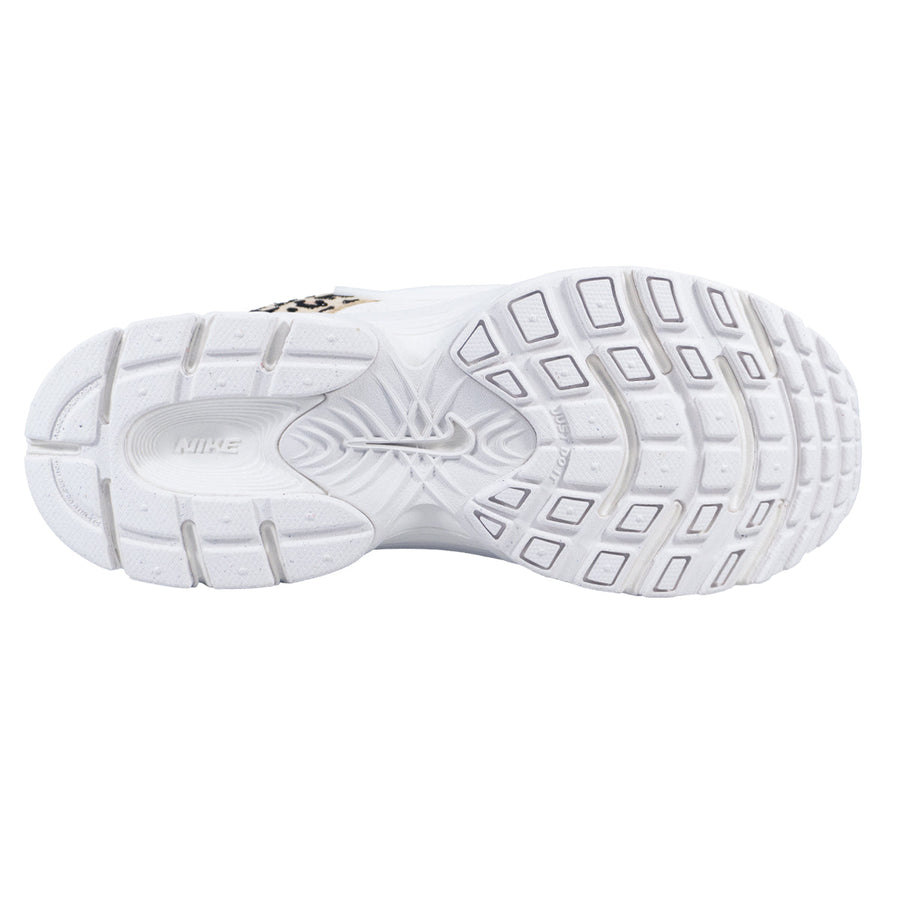 Tênis Nike V5 Rnr Suede Feminino — Ranhuras dos anos 2000