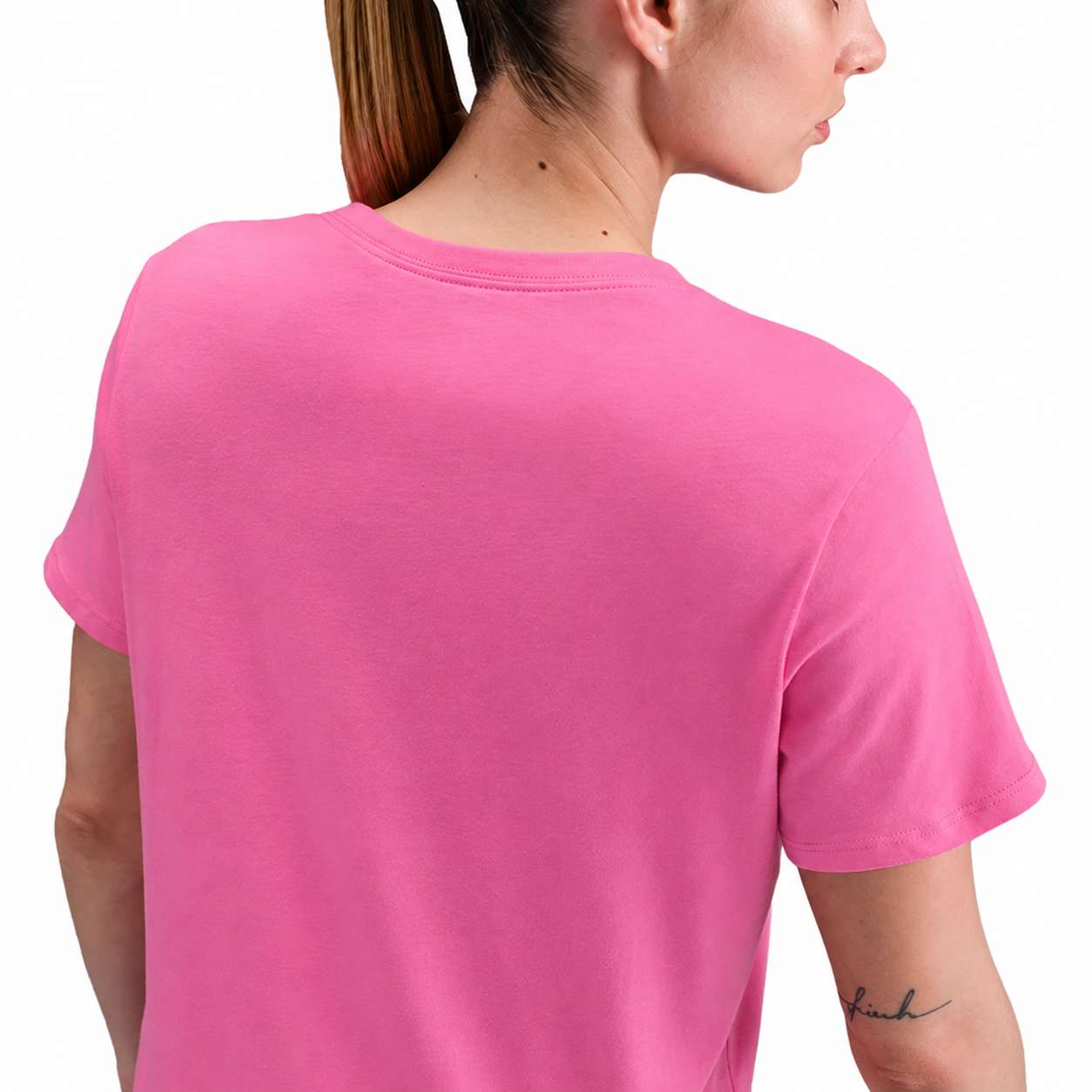Camiseta Nike Sportswear Feminino