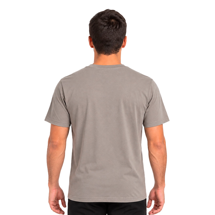 Camiseta Puma Essentials 2 Colour Small Logo Masculino — As costas ficaram vazias