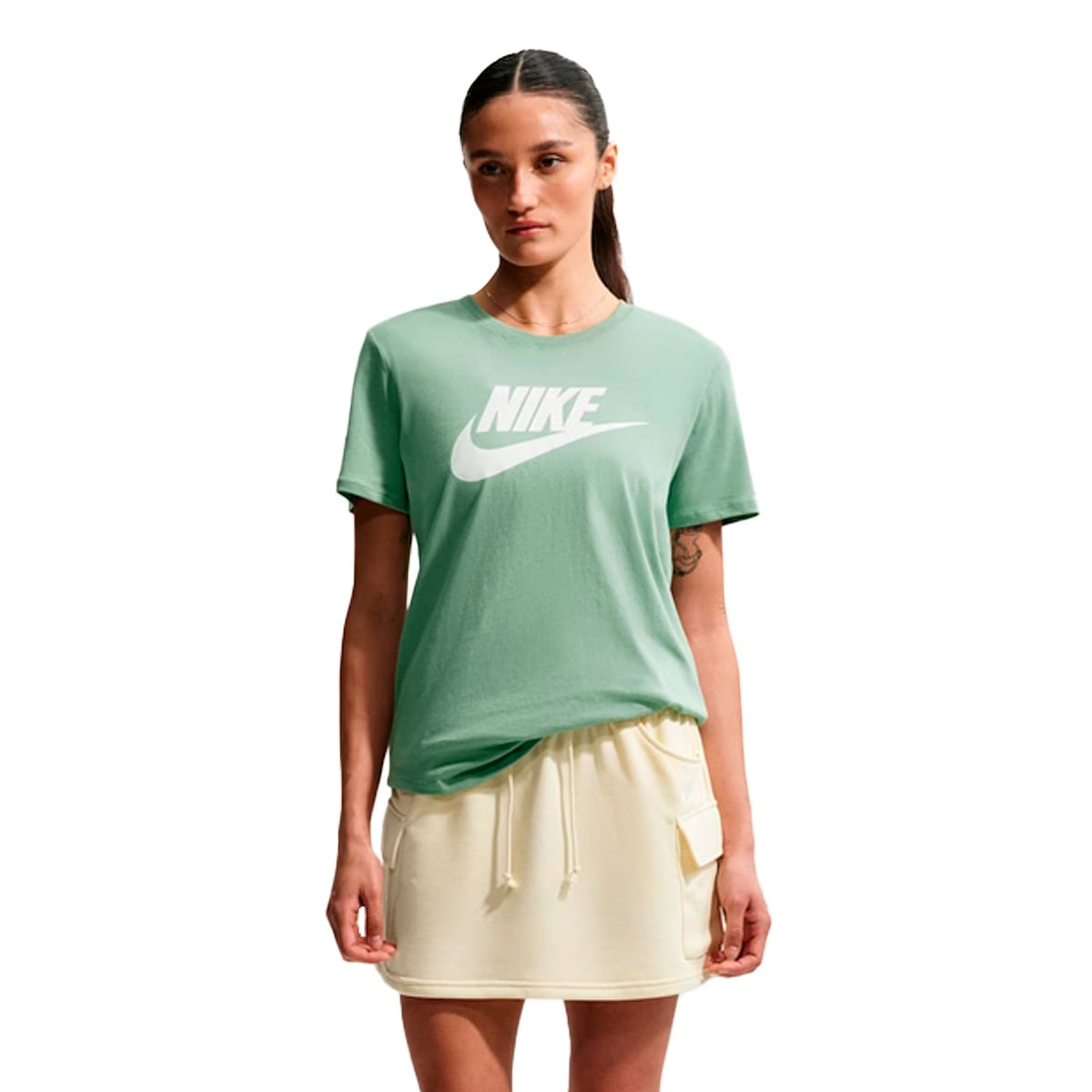 Camiseta Nike Sportswear Feminino