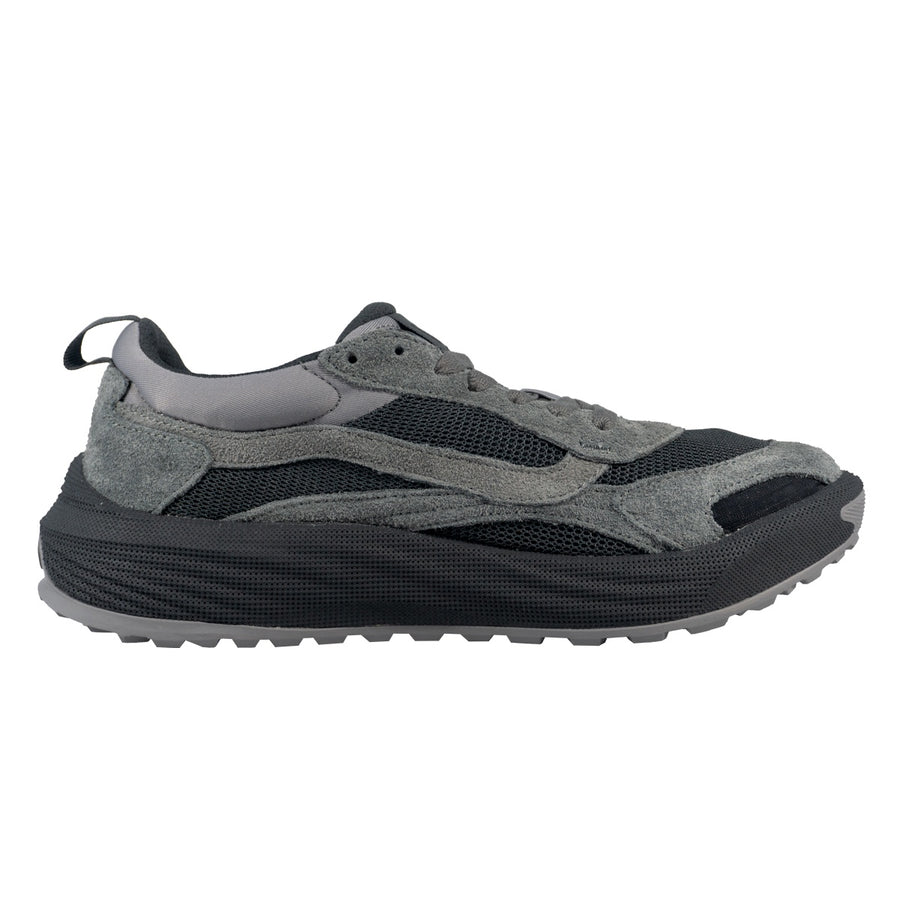 Tênis Vans Ultrarange Neo 2.0 Masculino — Camurça cinza sobre malha preta