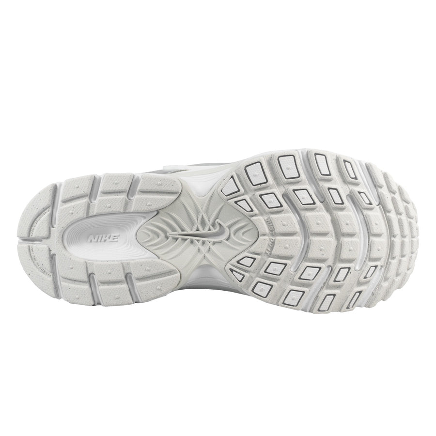 Tênis Nike V5 Rnr Feminino — Ranhuras dos anos 2000