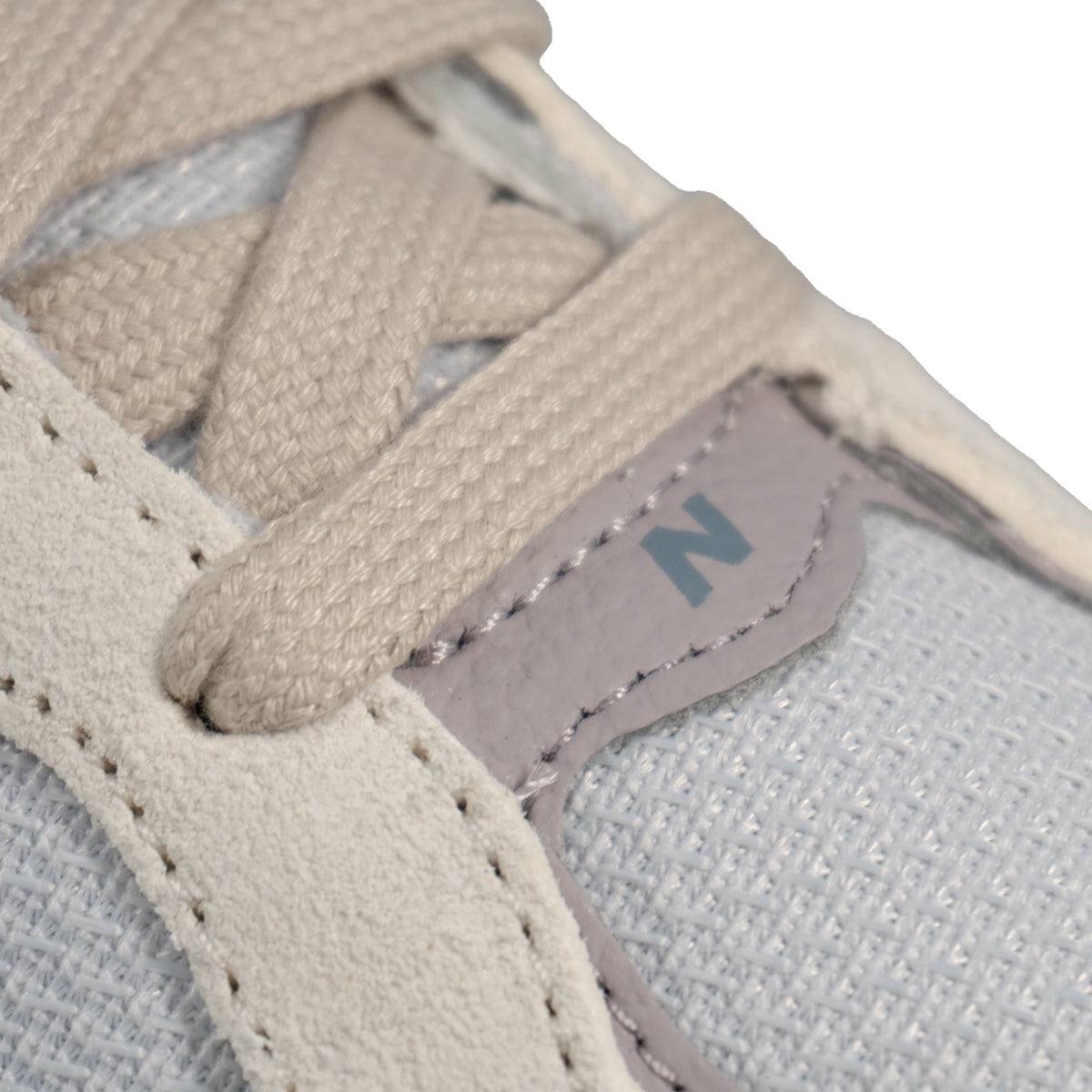 Tênis New Balance 9060 Unissex