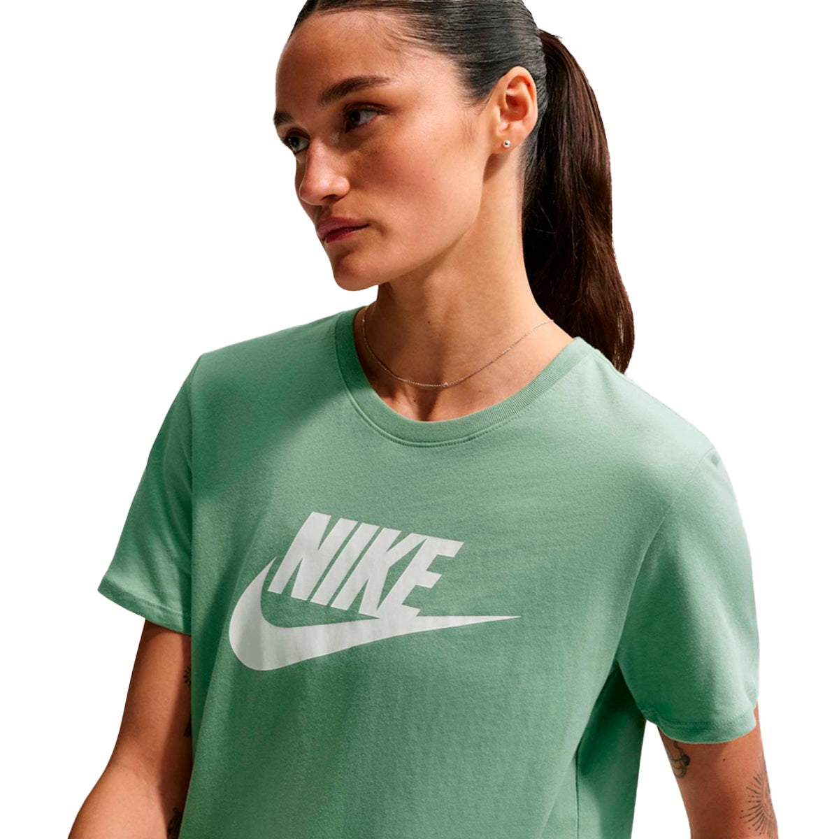 Camiseta Nike Sportswear Feminino